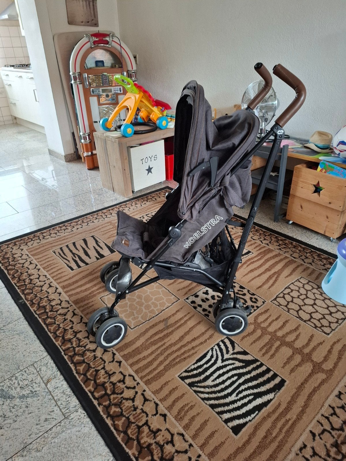Koelstra Buggy met leren handgrepen - Comfortabel en Compact, Ophalen, Gebruikt, Koelstra, Verstelbare rugleuning