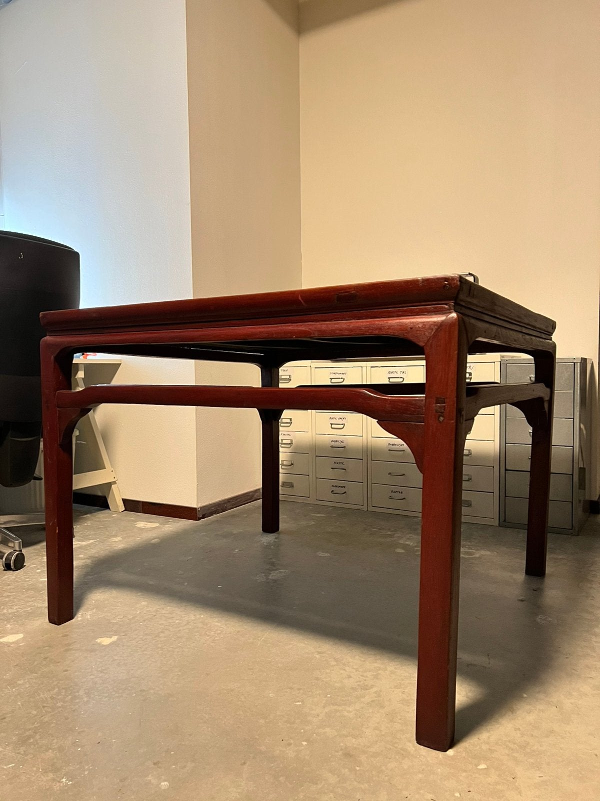 Vierkante antiek houten Chinese Majong tafel, 104x104x77cm., Antiek en Kunst, Antiek | Meubels | Tafels, Ophalen