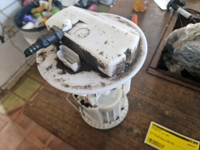 Benzinepomp van een Citroen C2, Gebruikt, -, -, 3 maanden garantie