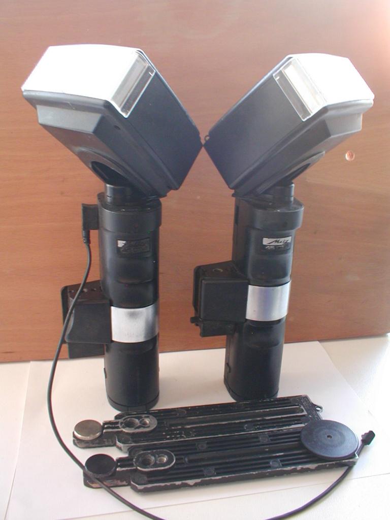 2x Metz 45 CT-1 staafflitser, Audio, Tv en Foto, Fotografie | Flitsers, Ophalen of Verzenden, Gebruikt, Metz, Kantelbaar