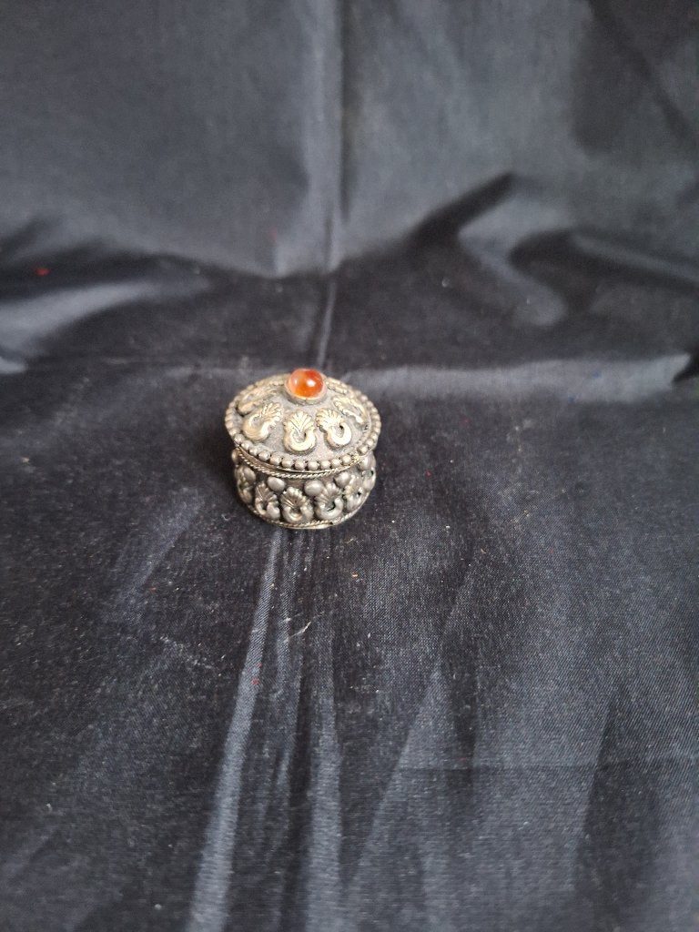 Vintage Pillendoosje, Ophalen