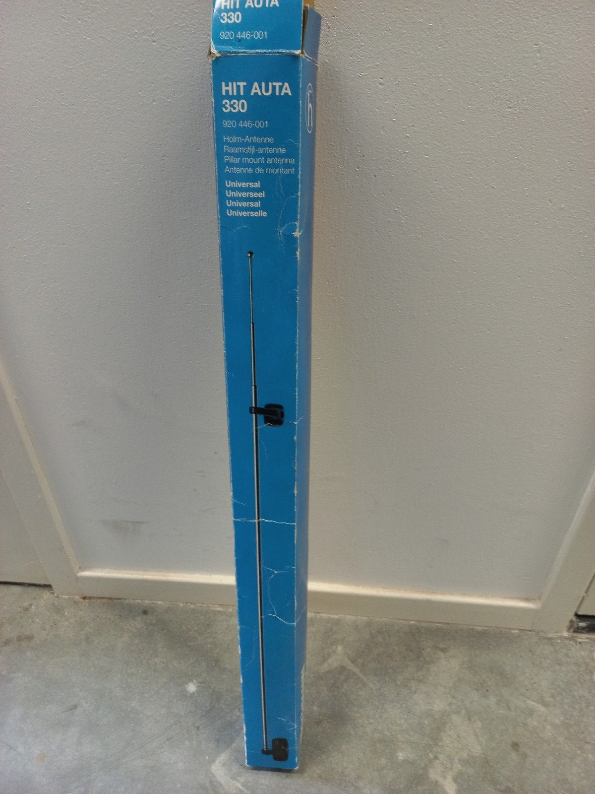 raamstijl antenne voor auto of camper, Ophalen