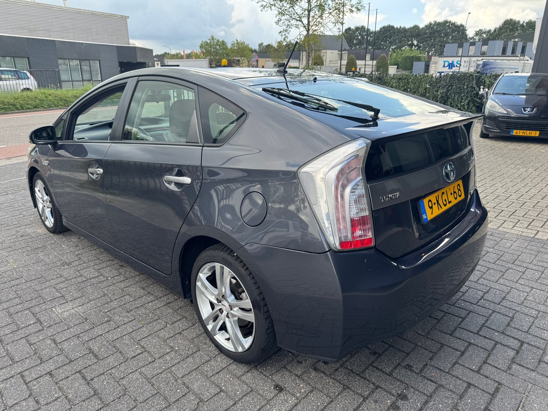 Toyota Prius 1.8 Plug-in Dynamic XENON LEDER JBL CAMERA VOL, Gebruikt, Stoelverwarming, Prius, Te koop