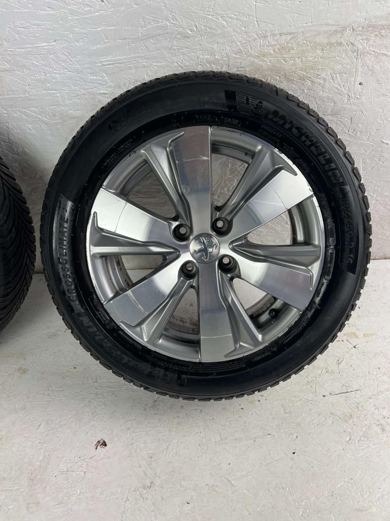 Originele Peugeot Partner Berlingo 2008 C3 velgen 16" 4x108, Auto-onderdelen, Banden en Velgen, Niet ingevuld, Gebruikt, 16 inch