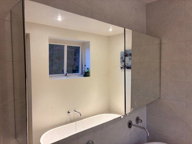 Hangende spiegelkast badkamer, Ophalen, 100 tot 150 cm, Minder dan 25 cm, Minder dan 100 cm