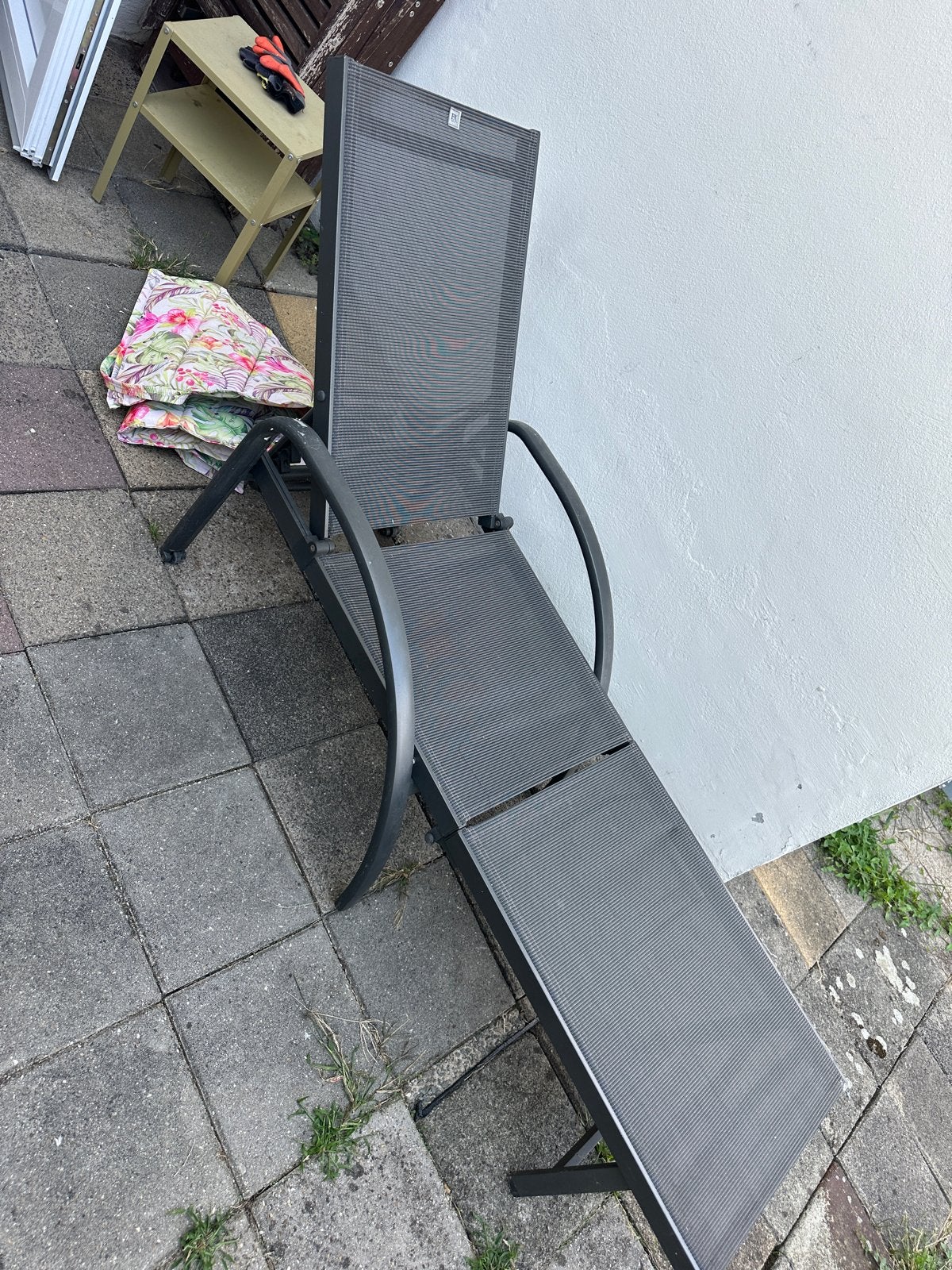 Ligbed met verstelbare rugleuning en wielen, Ophalen of Verzenden, Gebruikt, Metaal, Verstelbaar