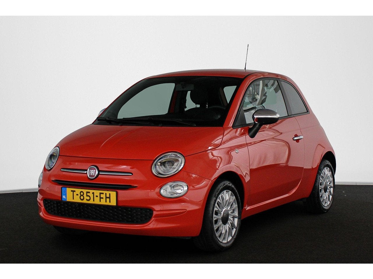 Fiat 500 1.0 Hybrid Navigatie Climate Control Apple CarPlay, 4 stoelen, Bedrijf, Handgeschakeld, Hybride Elektrisch/Benzine