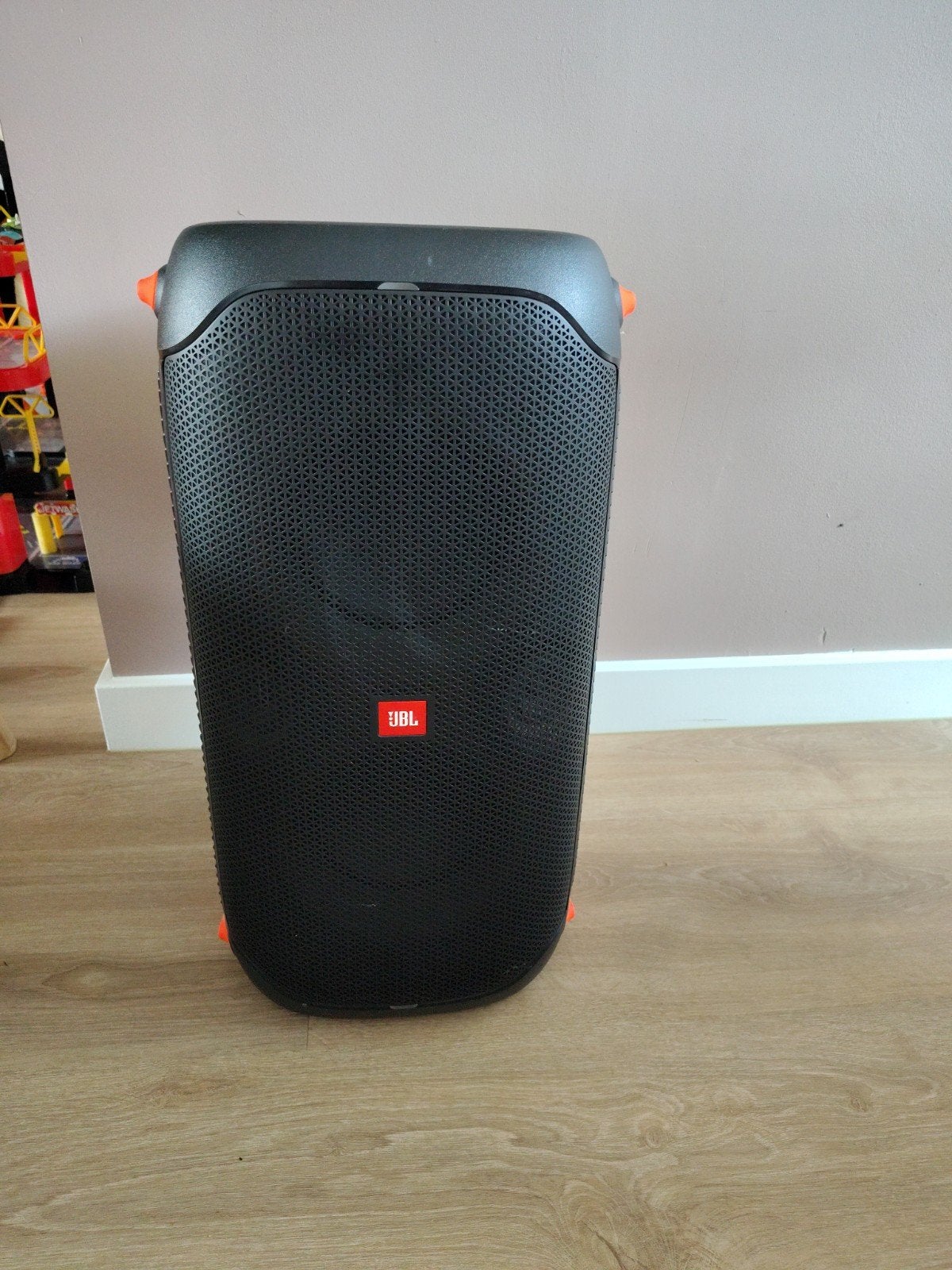 Jbl partybox, Ophalen, JBL