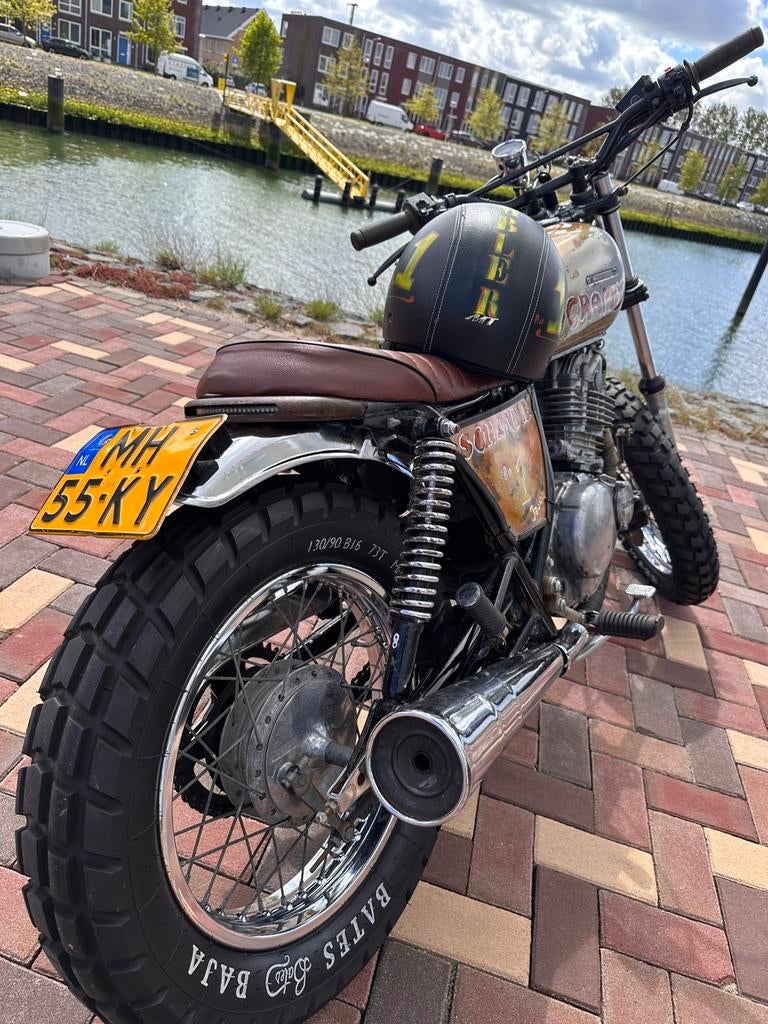 🪖 Suzuki GN250 Scrambler Caferacer &Klaar voor de Zomer!, Motoren, 250 cc, Particulier, 1 cilinder