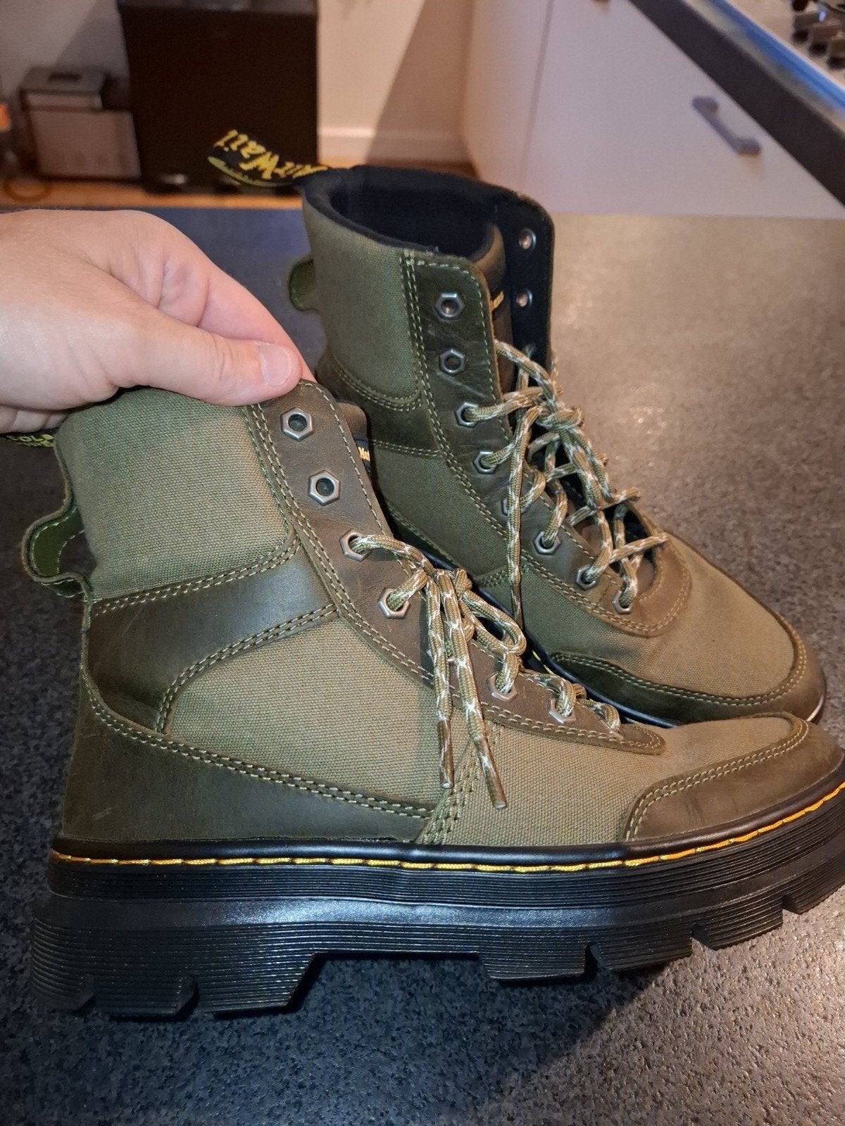 Dr. Martens Combs Tech Boots Maat 40 - Soepel & Fijn, Ophalen of Verzenden