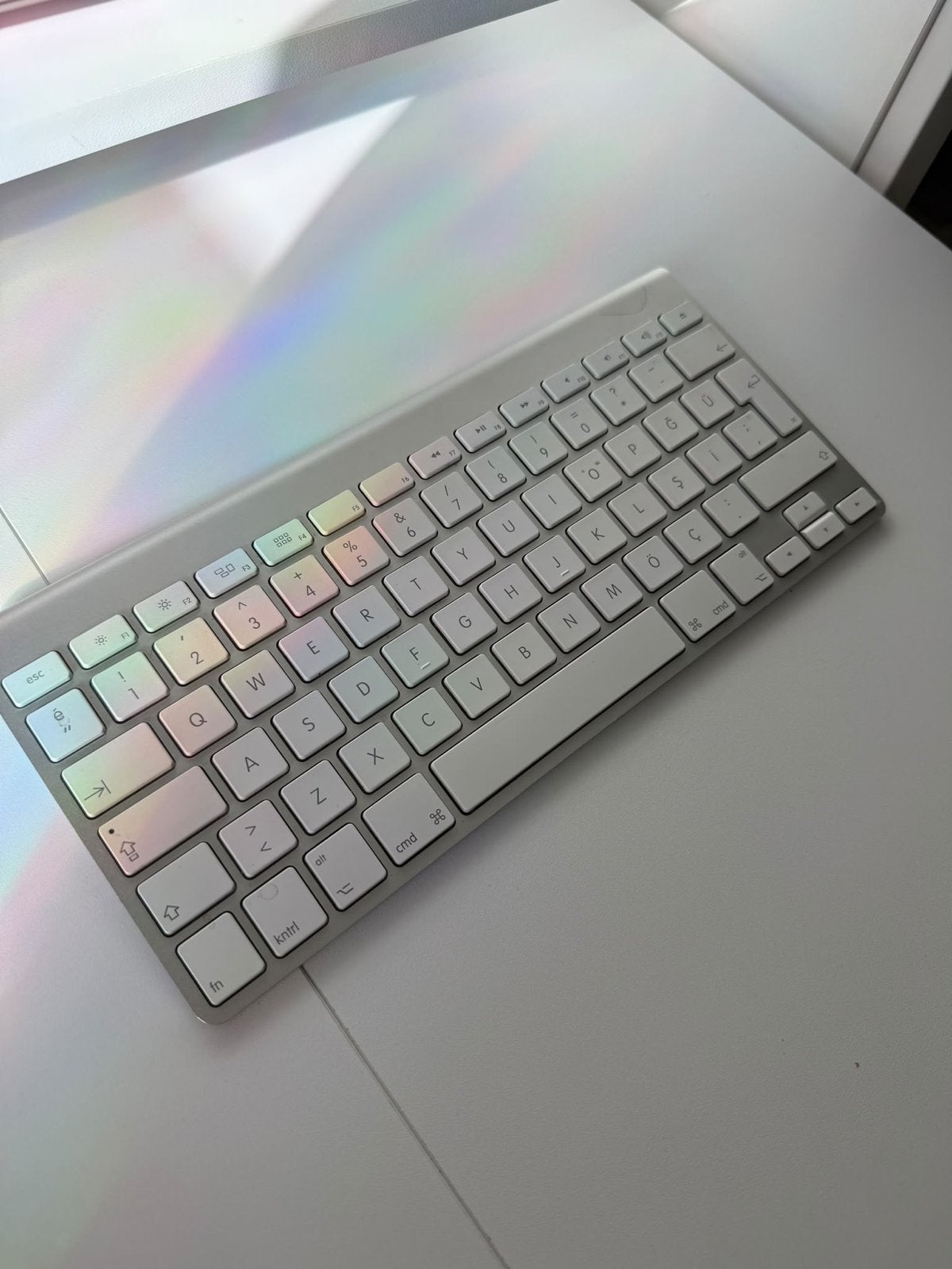 Apple Wireless Keyboard A1314 – Bluetooth – Turks QWERTY, Ophalen, Gebruikt, Draadloze ontvanger, Draadloos