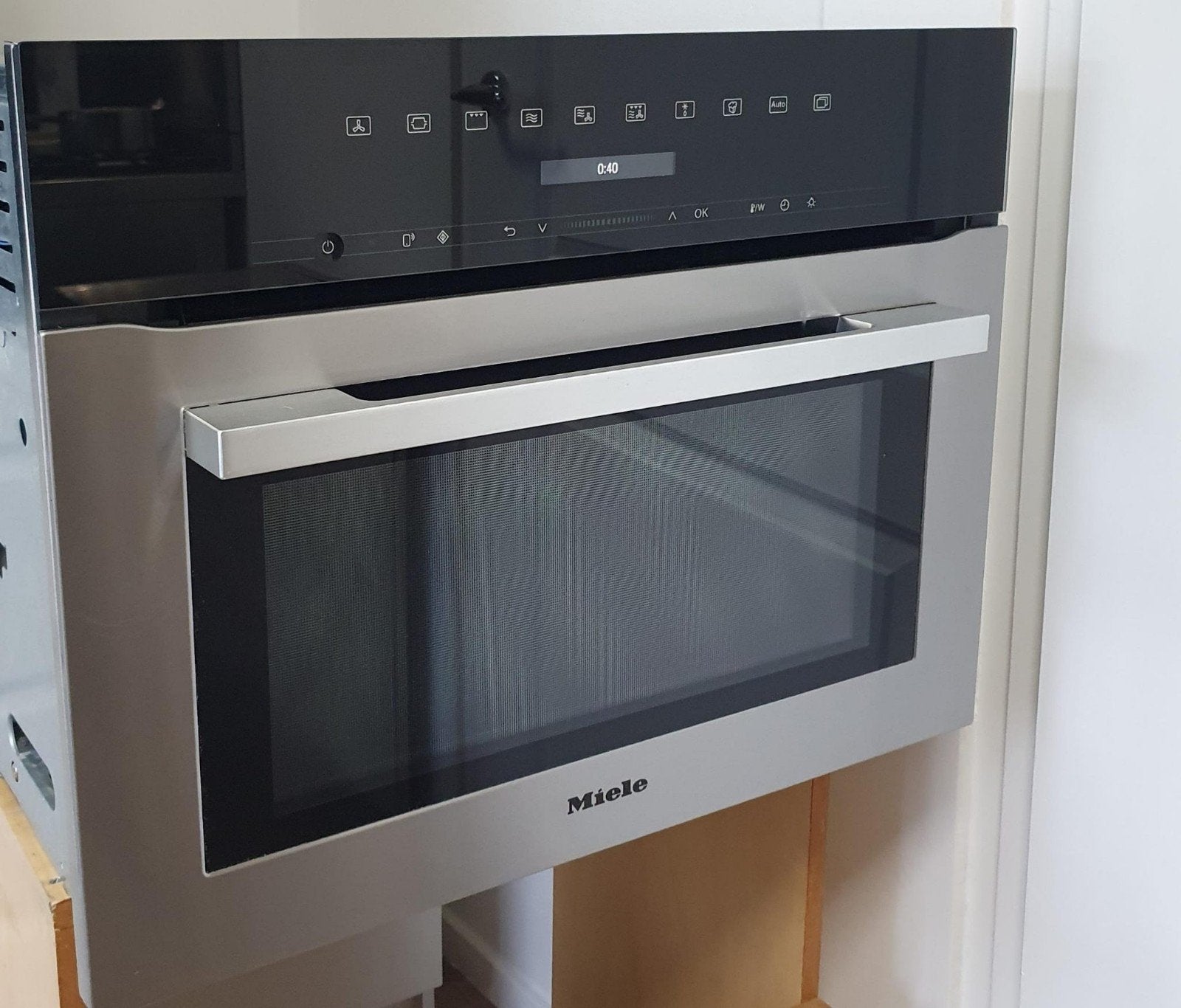 Miele compacte inbouw oven/magnetron, Ophalen, 45 tot 50 cm, Zo goed als nieuw, Oven met grill