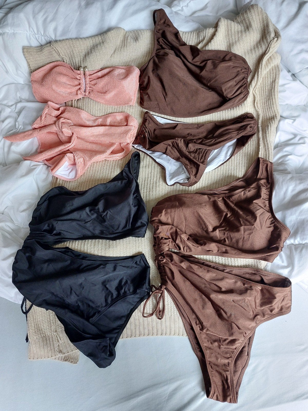 4x bikini en 3x zwempak maat L. €3 p.s., Ophalen of Verzenden, Zo goed als nieuw, Overige kleuren, Bikini
