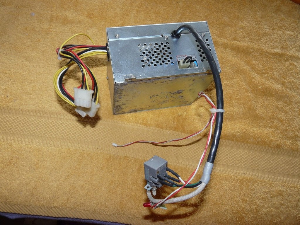 Computer AT voeding, Computers en Software, Ophalen of Verzenden, Gebruikt