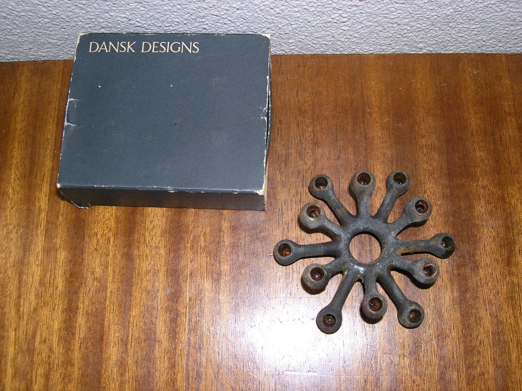 Dansk Design vintage kandelaar ontwerp Jens  Quistgaard., Gebruikt, Ophalen of Verzenden, Metaal, Kandelaar
