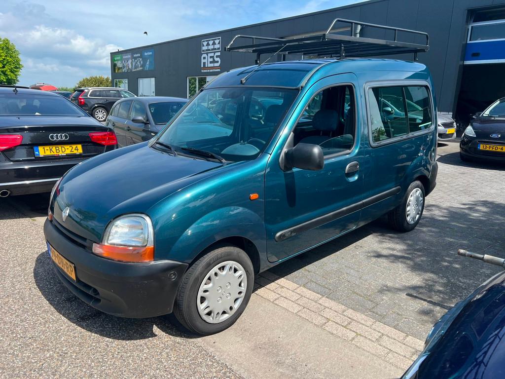 Renault Kangoo 1.4 / BJ: 1999 / Rolstoel auto / Lift / Lier, Auto's, 4 cilinders, Origineel Nederlands, Bedrijf, Handgeschakeld
