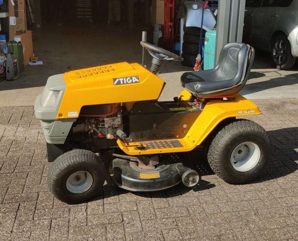 Stiga SD 12.5/96 Zitmaaier, Ophalen, Cirkelmaaier, Gebruikt, Stiga