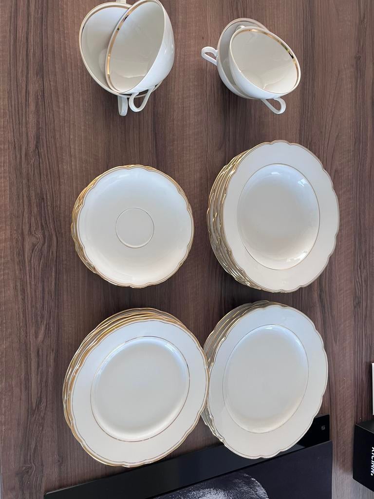 Servies, Ophalen, Aardewerk, Overige stijlen, Bord(en)