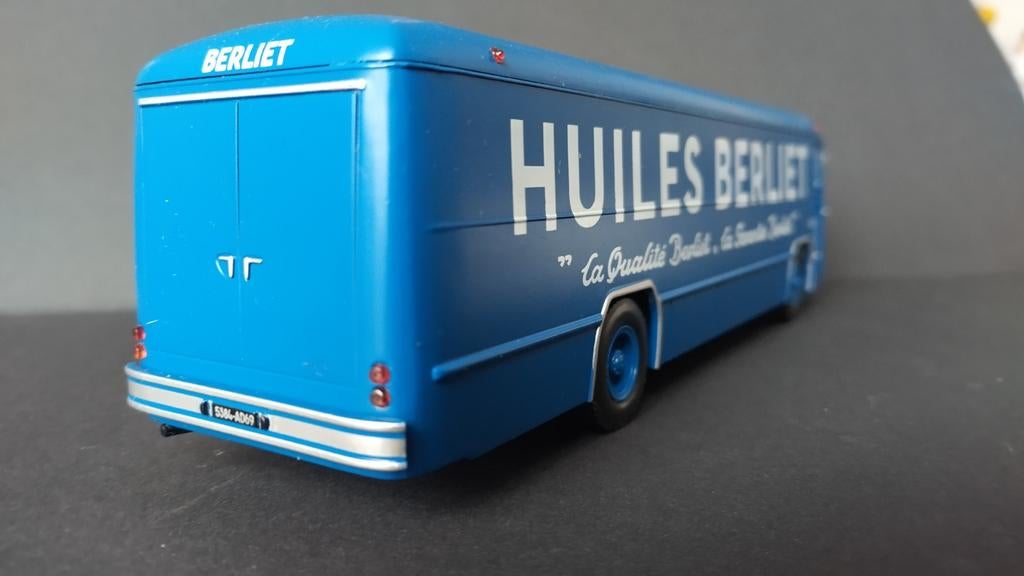 Berliet PLR Huiles 1:43 Altaya ixo Pol, Overige merken, ., Rue des Dragons 7 Cheseaux france, Ophalen of Verzenden