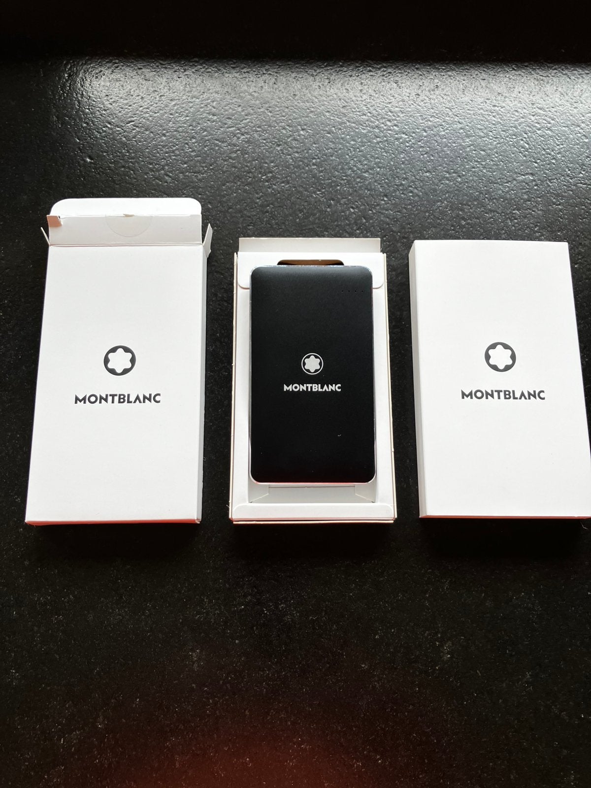 Montblanc powerbank, Ophalen of Verzenden, Zo goed als nieuw