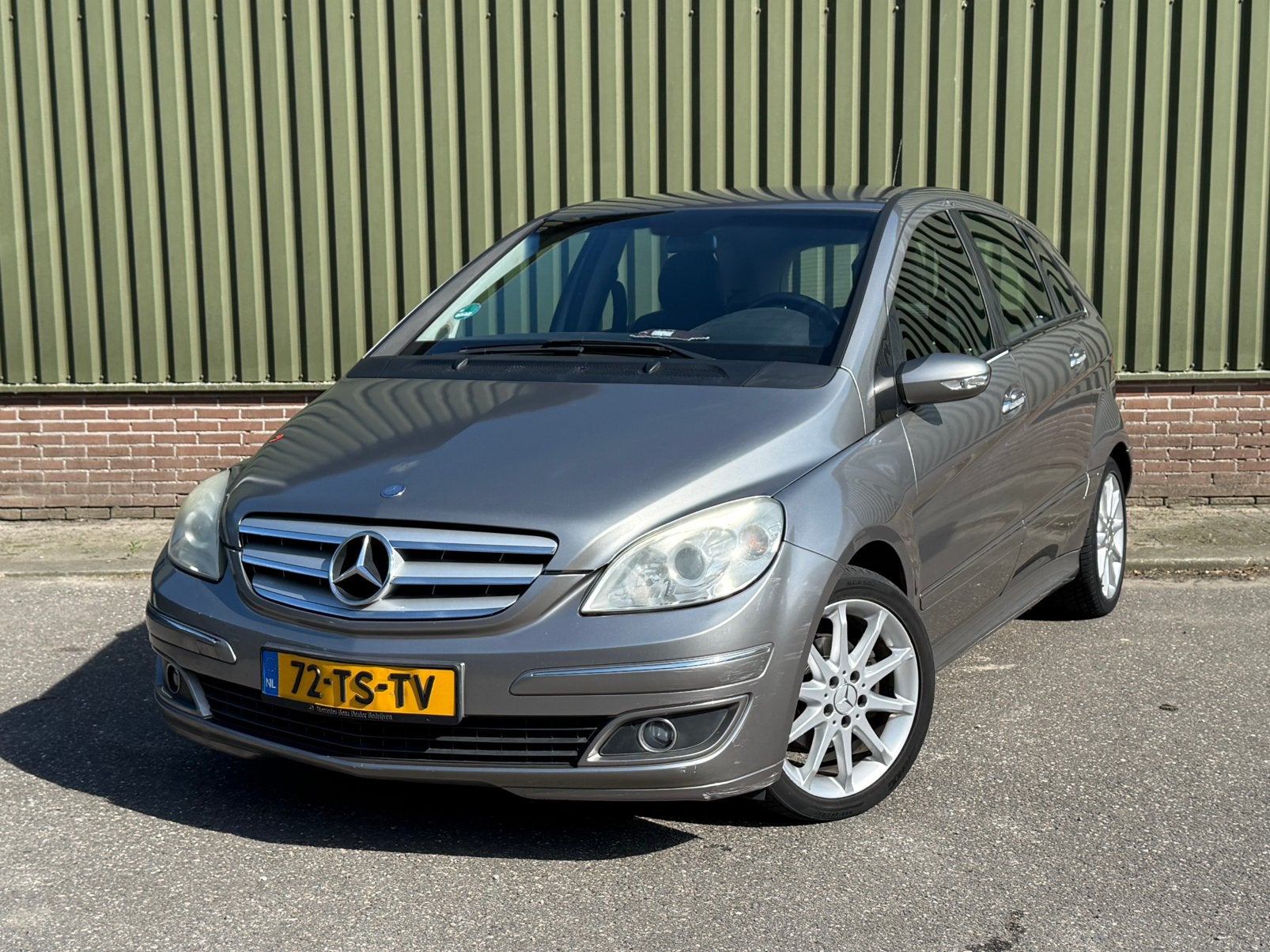Mercedes-Benz B150 Automaat | Rijdt Perfect | Nieuwe APK |, Auto's, Mercedes-Benz, Elektrische ramen, 1498 cc, Zwart, Particulier