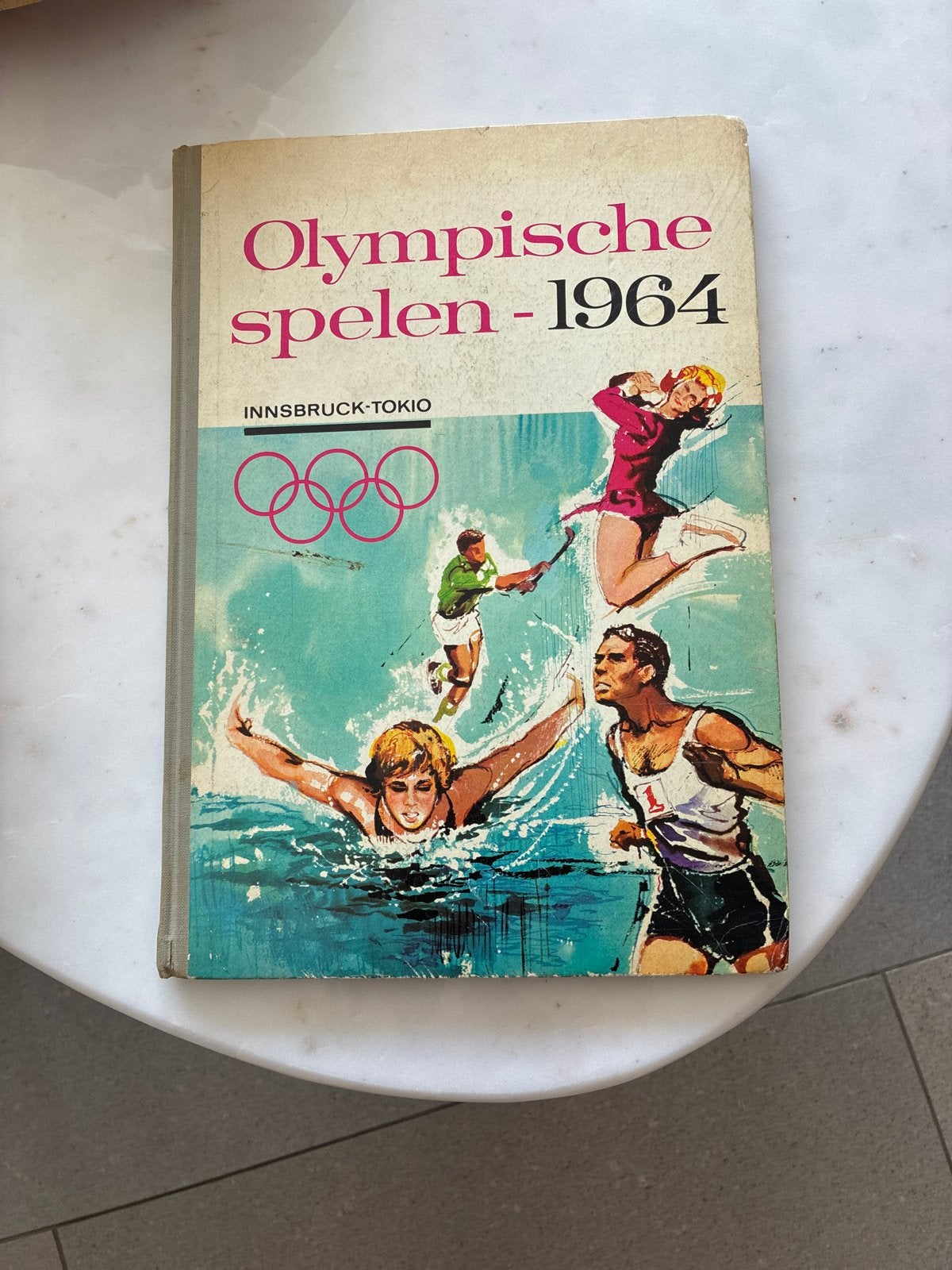 Vintage Sportboeken: Olympische Spelen, Voetbal, Schaatsen, Boeken, Ophalen of Verzenden, Gelezen, Overige sporten