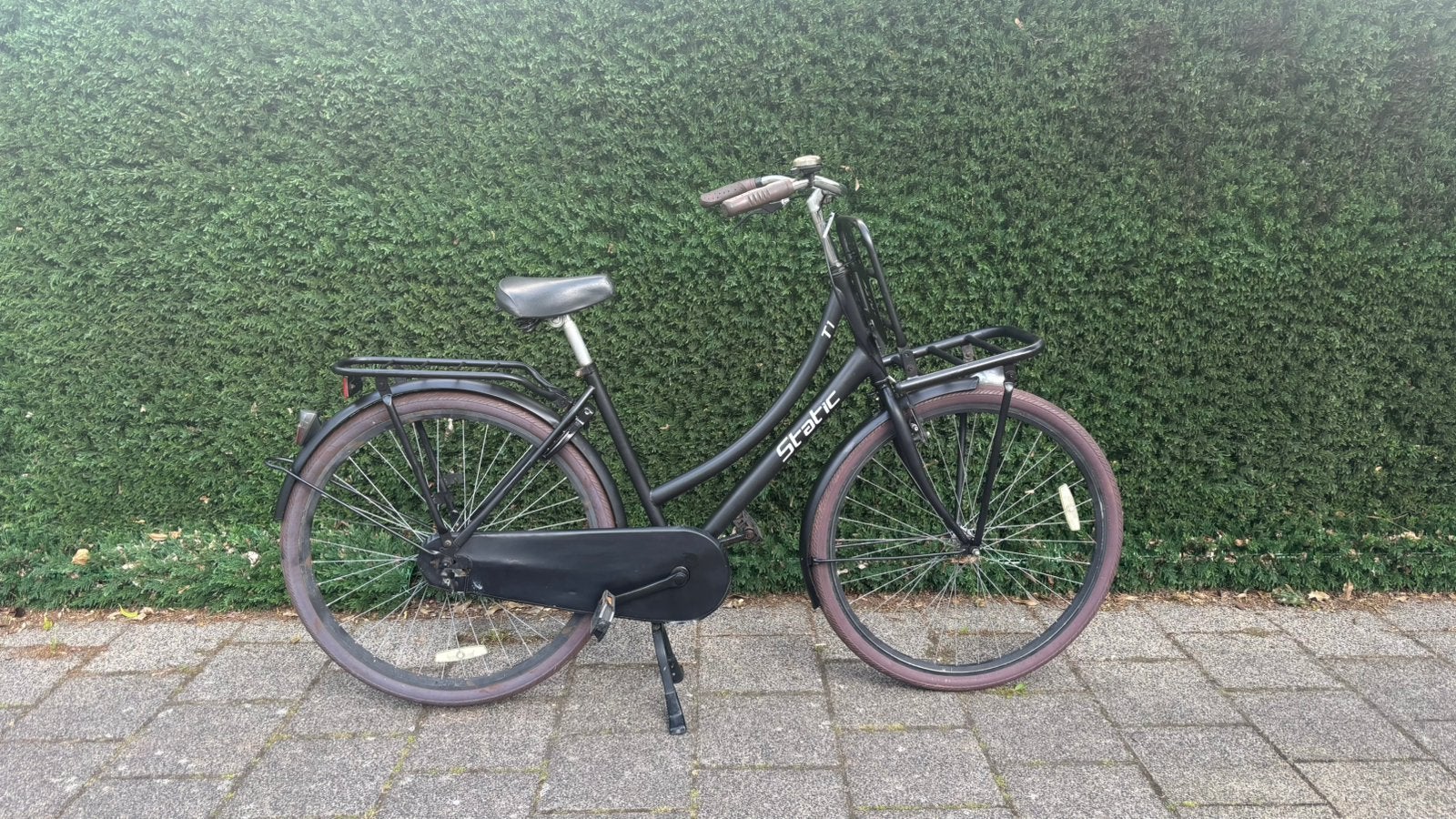 Zwarte static Oma fiets, Ophalen, Zo goed als nieuw
