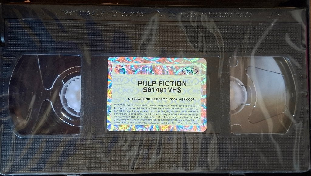 Pulp Fiction - VHS [factorysealed] - RCV, Nederlands ondertiteld, Engels, Vanaf 16 jaar, Ophalen of Verzenden