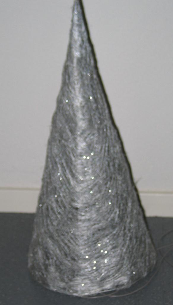 Zilverkleurige kerstboom, Diversen, Kerst, Ophalen of Verzenden, Nieuw