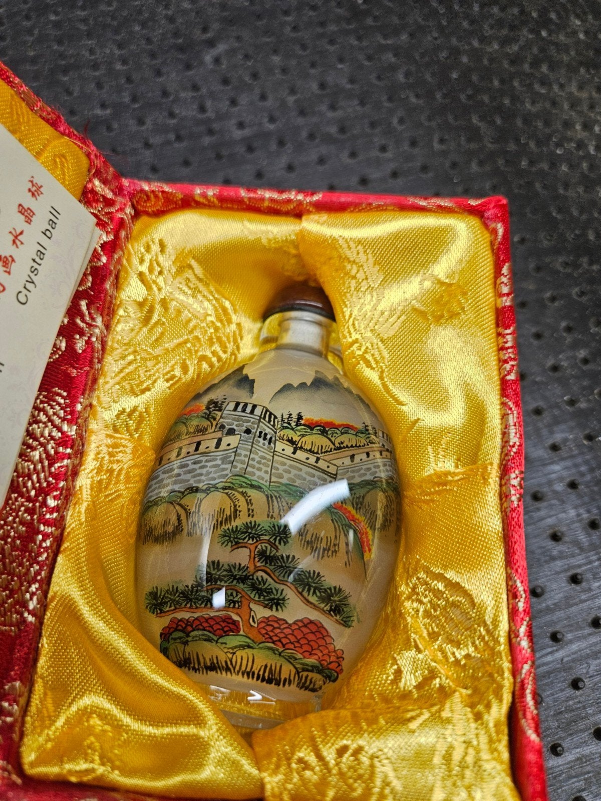 Chinees glazen parfumflesje met handgeschilderde Grote Muur, Ophalen of Verzenden, Zo goed als nieuw, Parfumfles