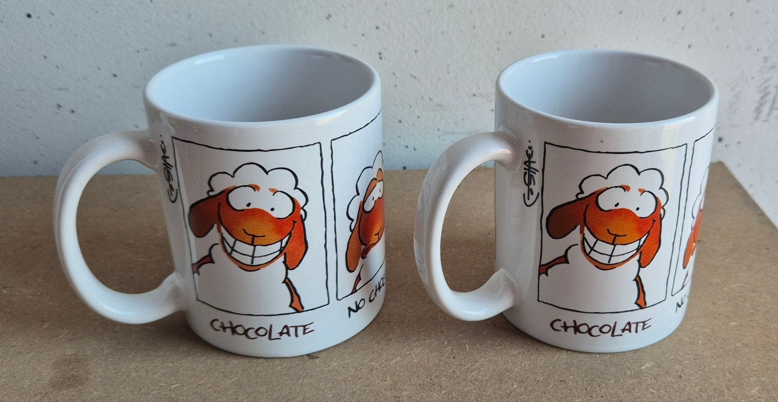 2 Leendert Jan Vis bekers / Chocolate No Chocolate, Huis en Inrichting, Ophalen of Verzenden, Zo goed als nieuw, Aardewerk