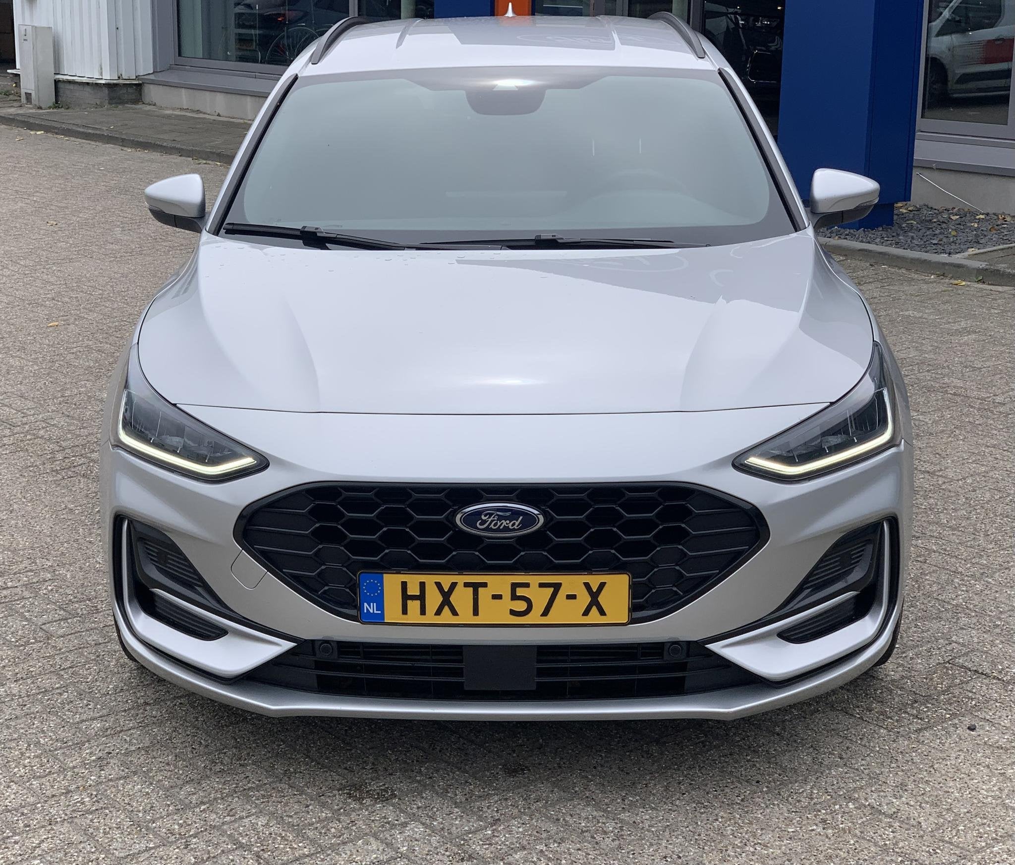 Ford Focus Wagon 1.0 EcoBoost Hybrid ST Line X 155pk | Winte, Auto's, Stof, Gebruikt, Origineel Nederlands, 155 pk