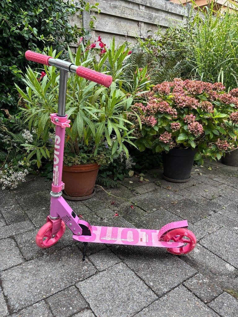 Kinderstep, Fietsen en Brommers, Ophalen, Gebruikt, Gewone step, Suotu