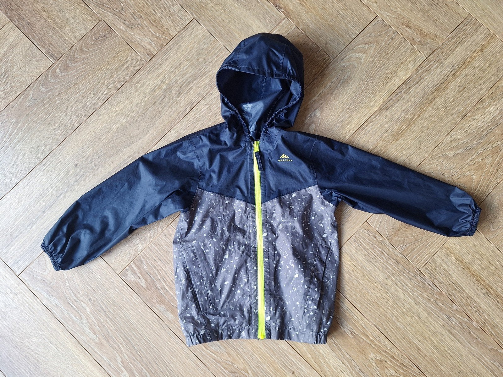 Quechua regenjas 96-102 cm (3-4 jaar) opvouwbaar, Ophalen of Verzenden, Zo goed als nieuw, Quechua, Jongen of Meisje
