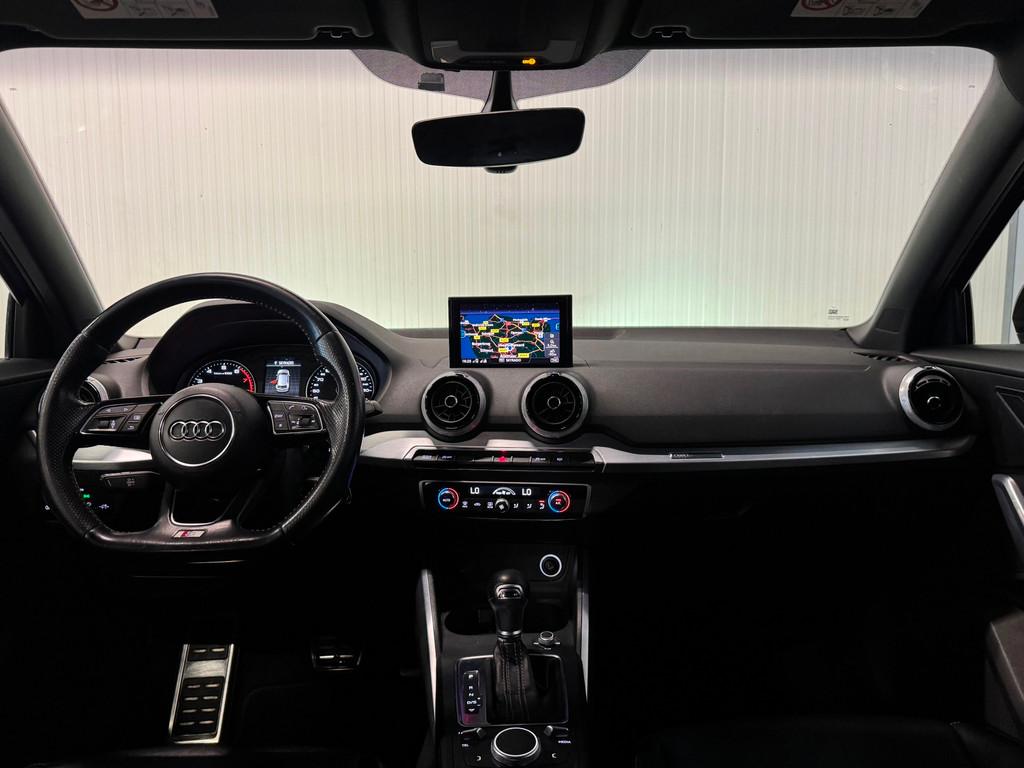 Audi Q2 1.4 TFSI CoD Launch Edition | 3x S-LINE | BLACK OPTI, Gebruikt, 4 cilinders, Leder en Stof, Zwart