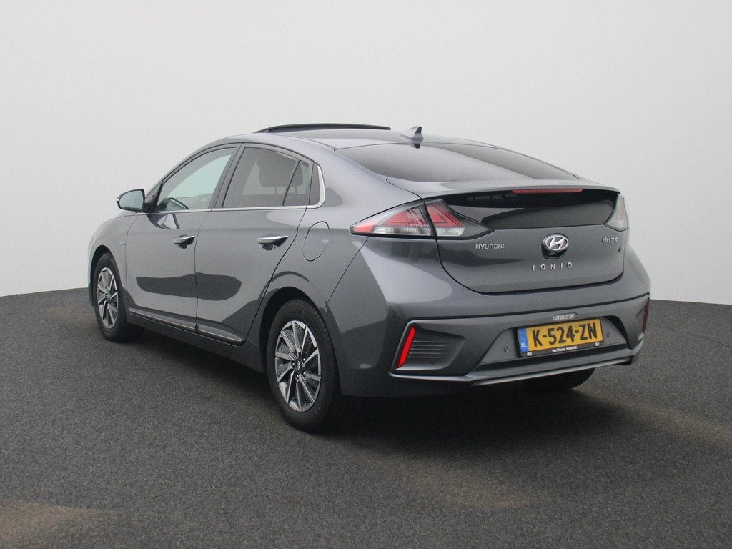 Hyundai IONIQ Premium EV 38 kWh | SCHUIFDAK | NAVIGATIE | CA, Auto's, Hyundai, Gebruikt, Origineel Nederlands, IONIQ, 294 km
