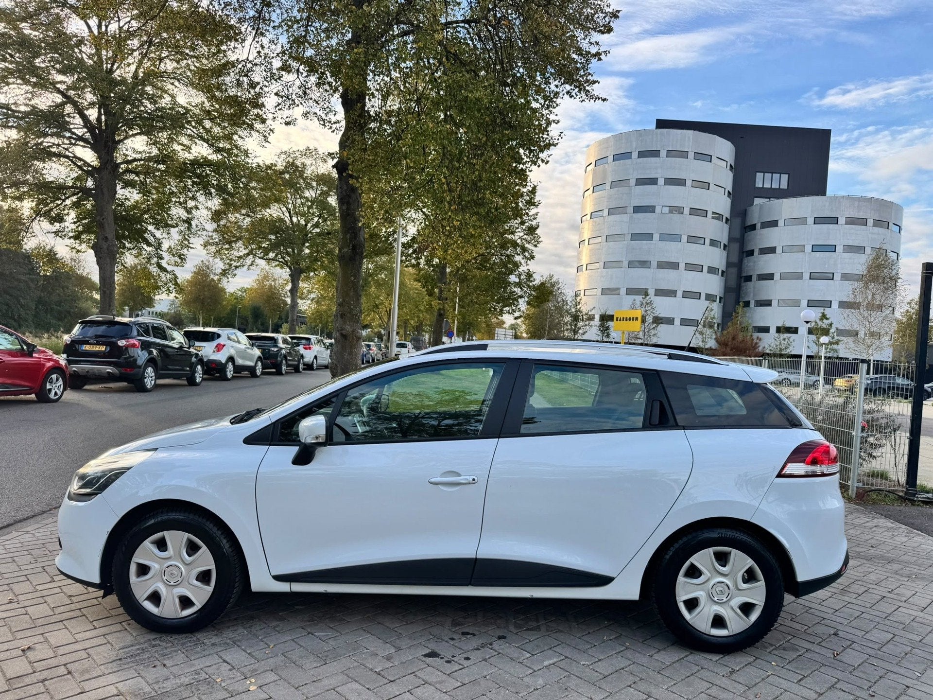 Renault Clio Estate 1.5 dCi ECO Expression|AIRCO|NAVI|CRUISE, Voorwielaandrijving, Gebruikt, 4 cilinders, 1096 kg