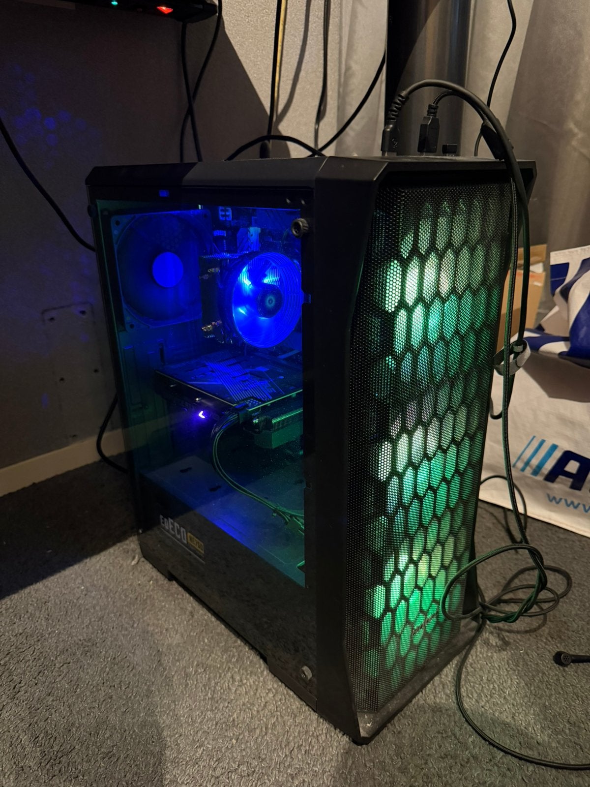 Gaming pc, 1 speler, Ophalen of Verzenden, Zo goed als nieuw