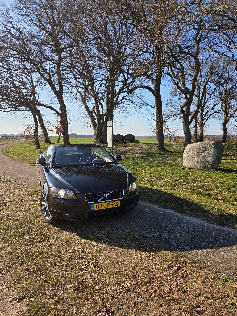 Laatste weekend! Volvo C70 2.4 170 PK. Geartronic., Auto's, C70, Zwart, Cabriolet, 4 stoelen