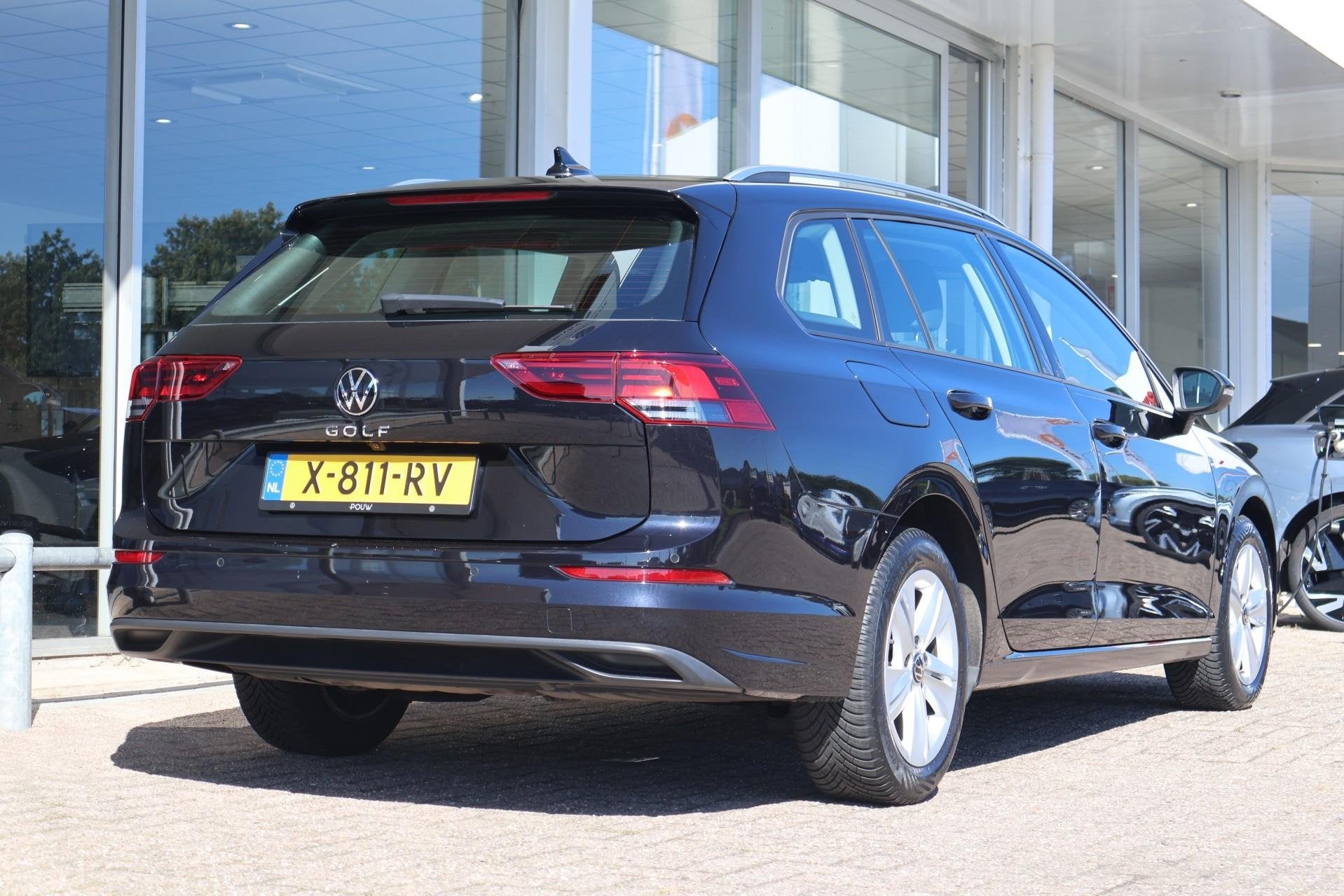 Volkswagen Golf Variant 1.0 TSI 110pk Life | Navigatie | Cam, Auto's, Voorwielaandrijving, 12 maanden, Stof, Gebruikt