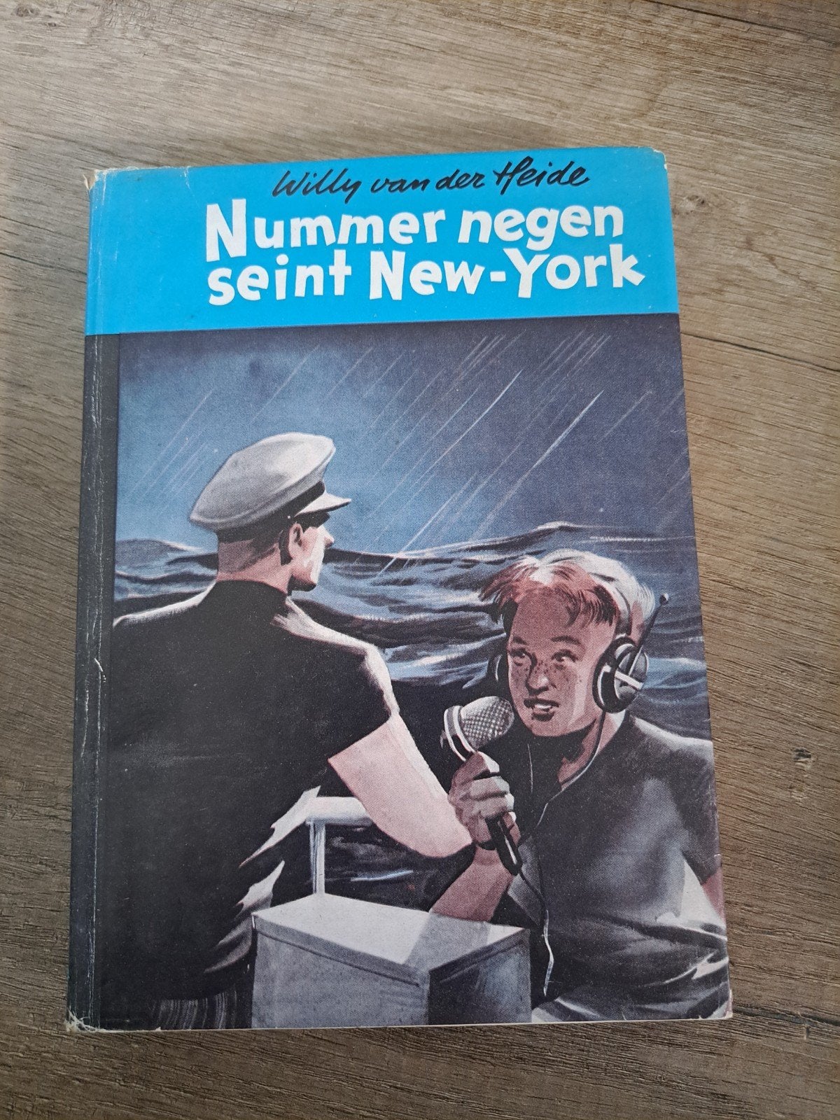 Nummer negen seint New-York - Willy van der Heide, Ophalen of Verzenden, Gelezen, Willy van der Heide
