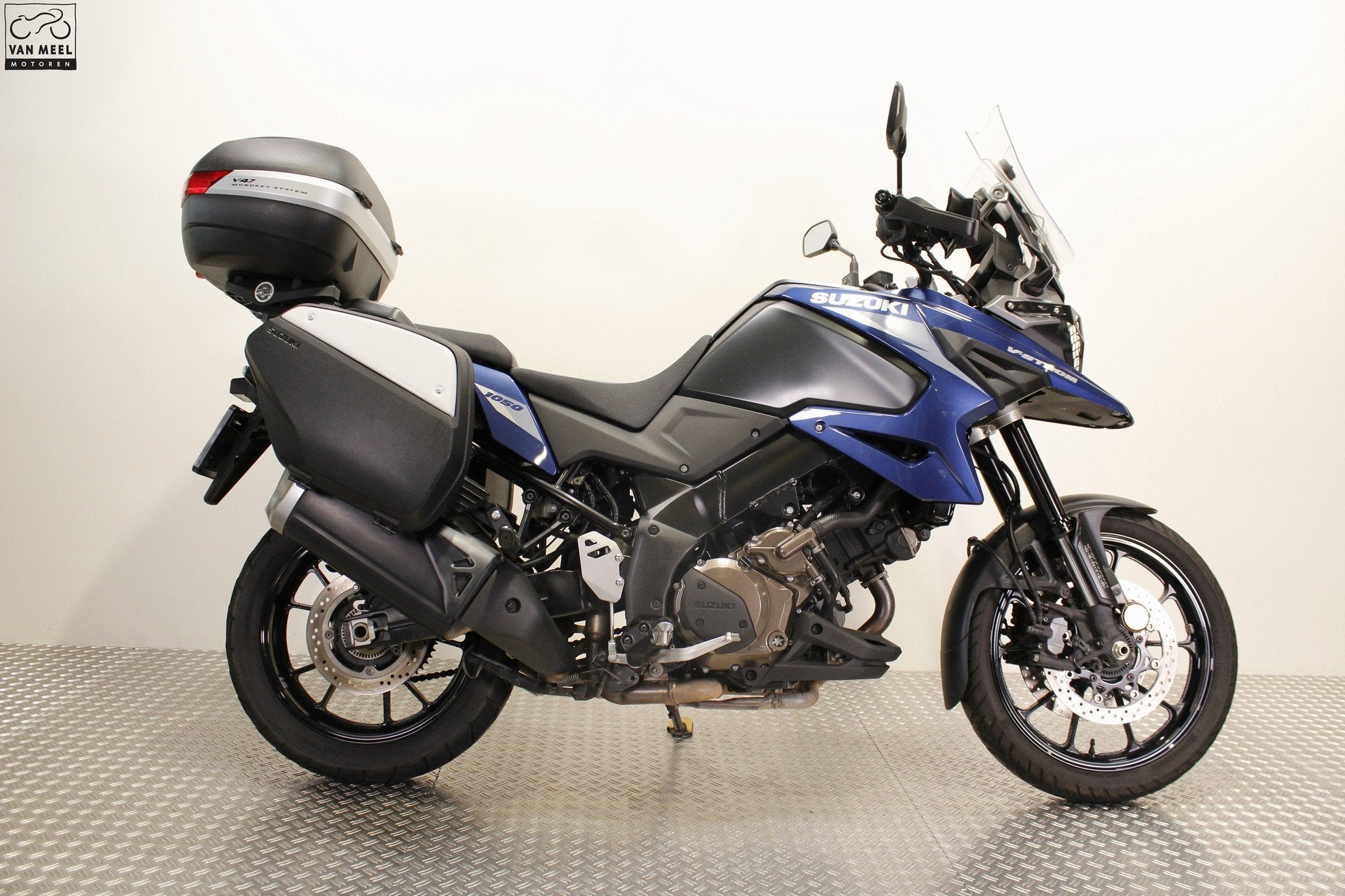 Suzuki DL1000; V-STROM (bj 2024), Motoren, Motoren | Suzuki, Lange Dreef 12
4131NH  Vianen, NL, Suzuki, Bedrijf, Klantenservice@suzuki.nl