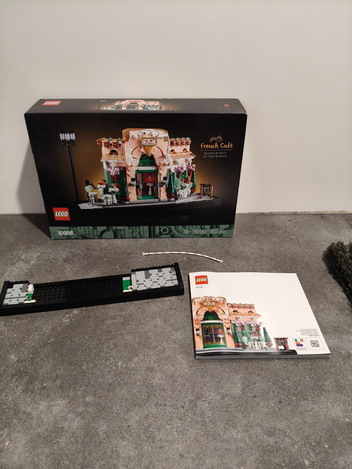 Lego Frans Cafe, Ophalen of Verzenden