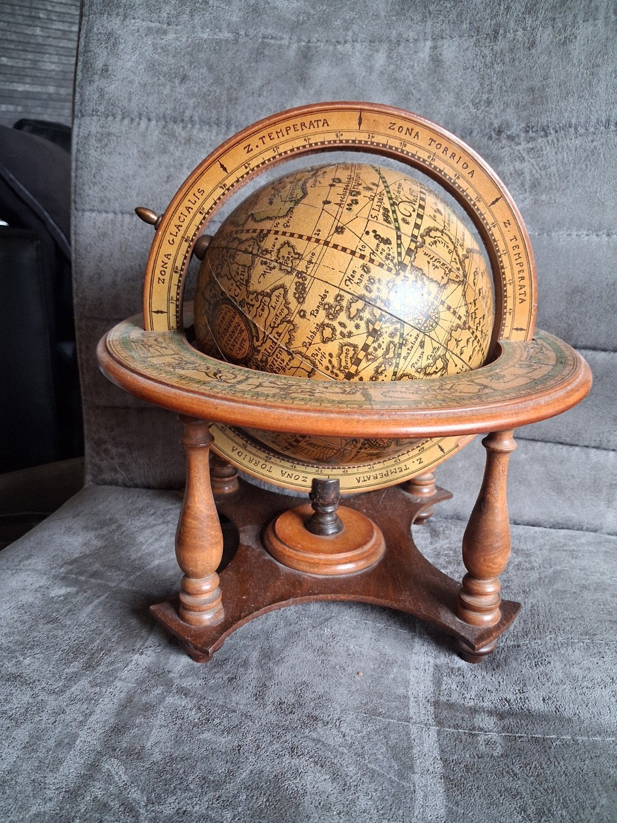 vintage Zoffoli wereldbol op een houten standaard, Ophalen of Verzenden