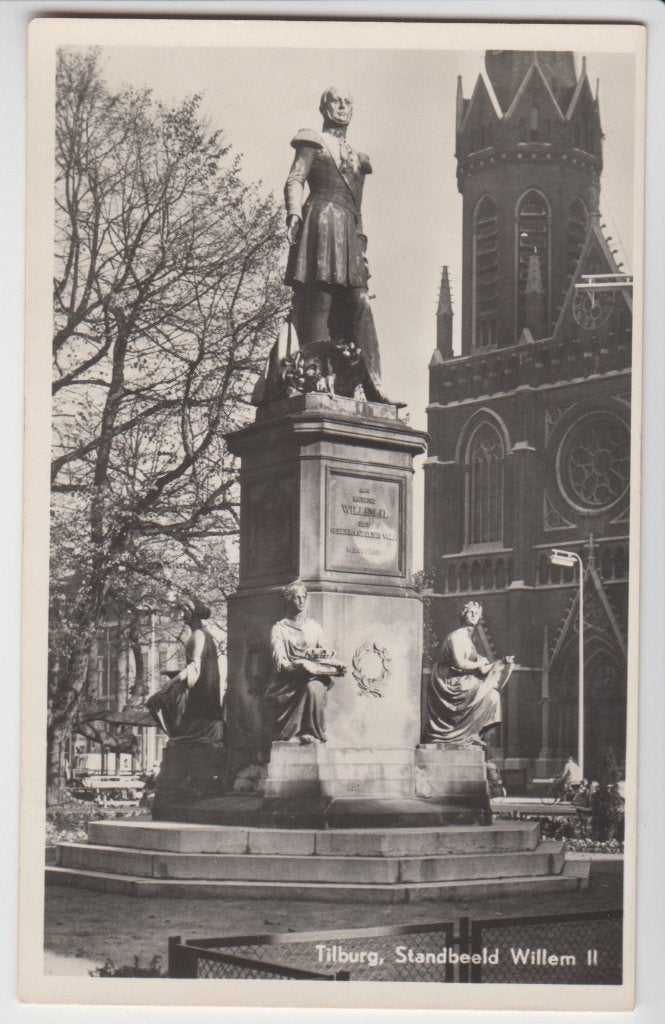 556 Oude Ansichtkaart Tilburg, Standbeeld Willem II B85, Verzenden, 1940 tot 1960, Gelopen, Noord-Brabant