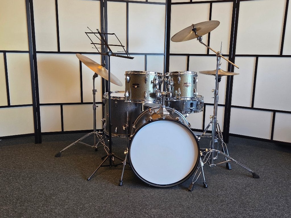NIEUW BINNEN. Tama Imperialstar en Sonor Force 3003, Muziek en Instrumenten, N.v.t., Zo goed als nieuw, Tama en Sonor, N.v.t.