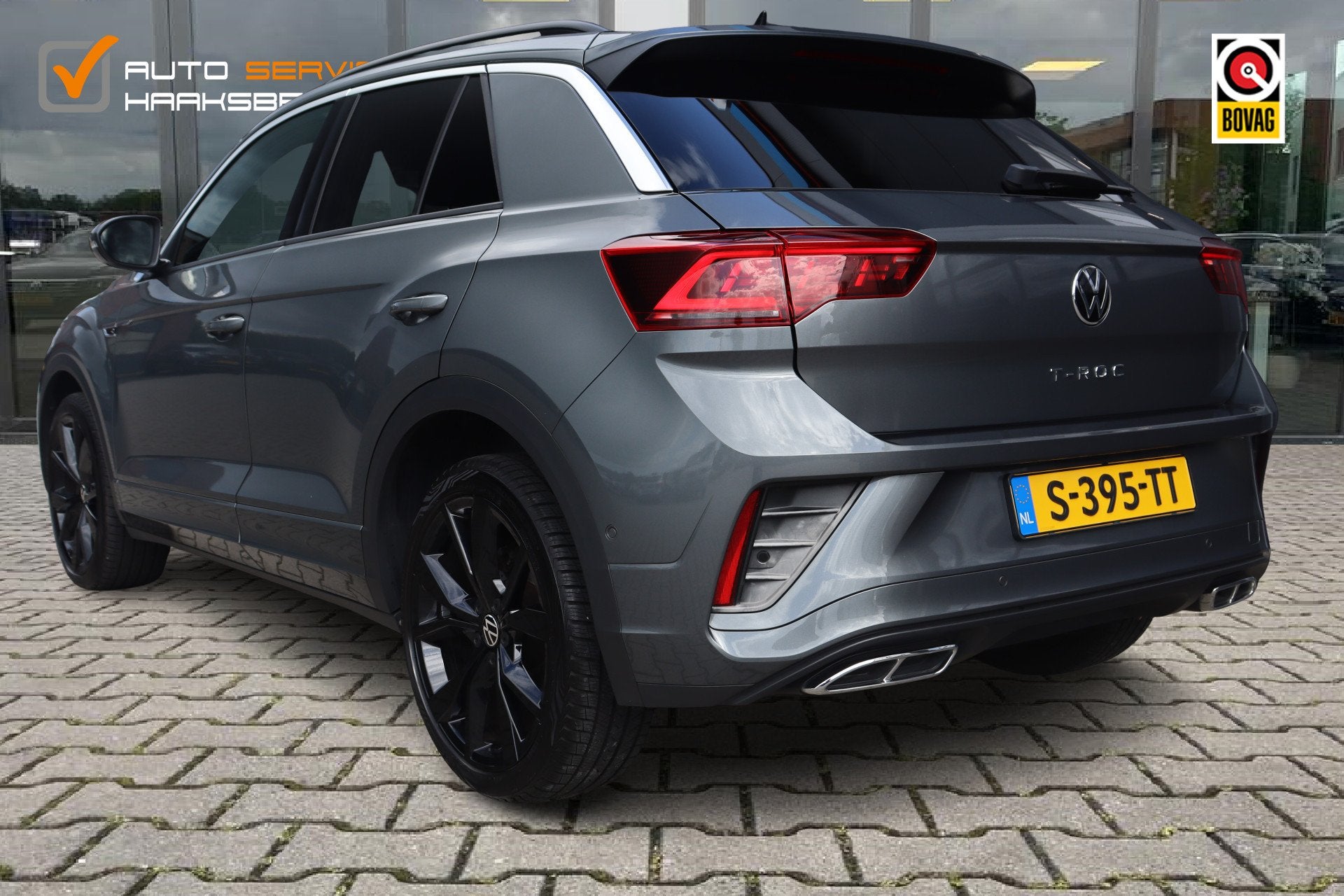 Volkswagen T-Roc 1.5 TSI R-Line | ACC | Camera | Keyless |, 4 cilinders, 150 pk, 1253 kg, Bedrijf