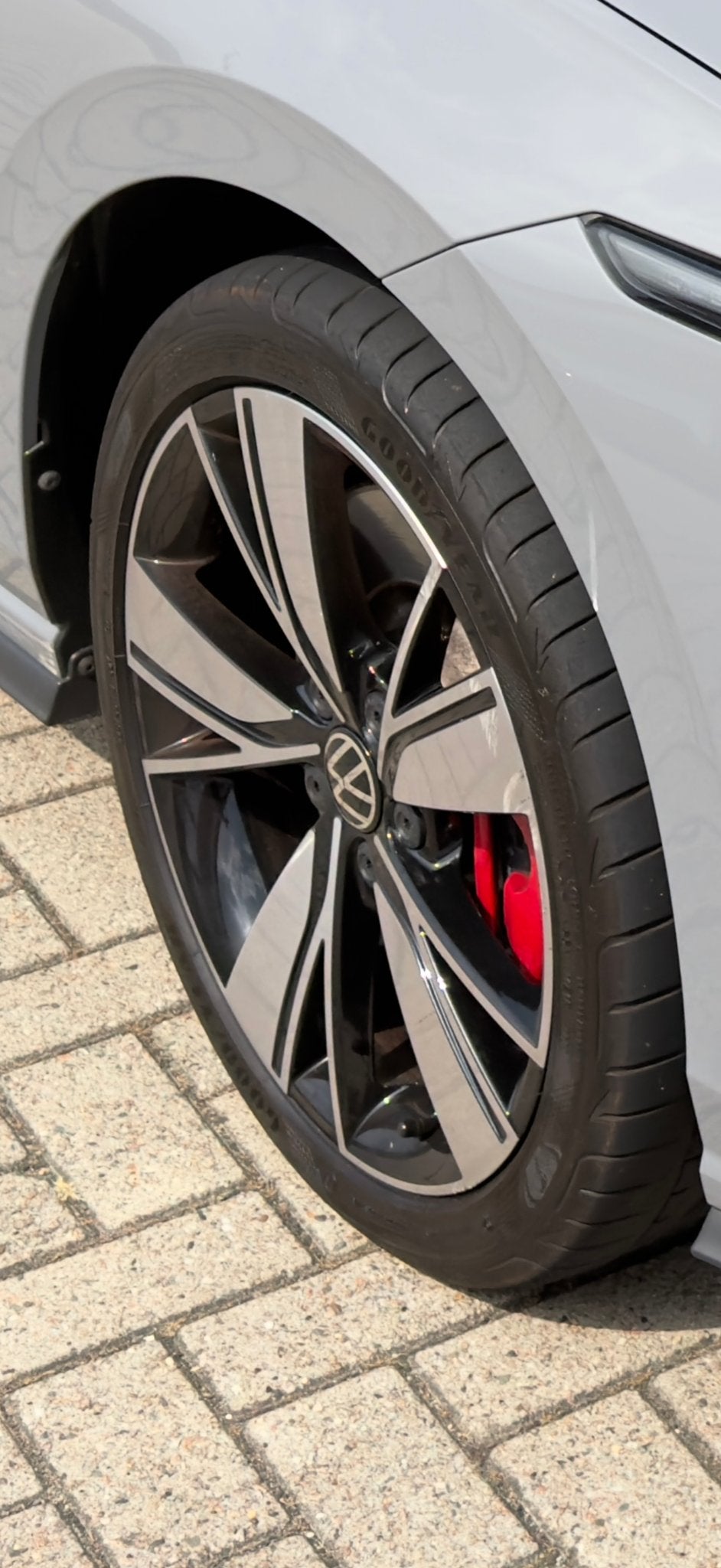 18" Originele VW Golf velgen met goede banden, Auto-onderdelen, Ophalen of Verzenden, Gebruikt, Banden en Velgen