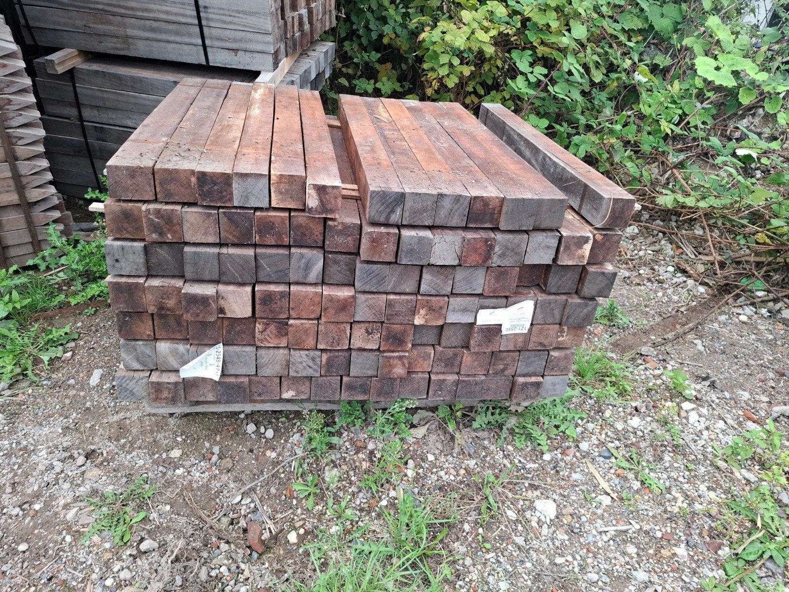 partij 103 st hardhout piket balken 7.5x7.5x100 cm bezorgen, Tuin en Terras, Ophalen, Nieuw, Hardhout, 250 cm of meer