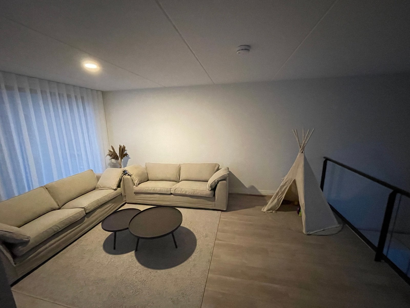 Twee lounge banken, Ophalen, Gebruikt, Overige materialen